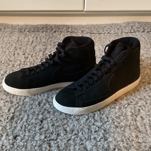 Awesome suede Nike Blazers youth size 6.5 - Picture 2 of 7